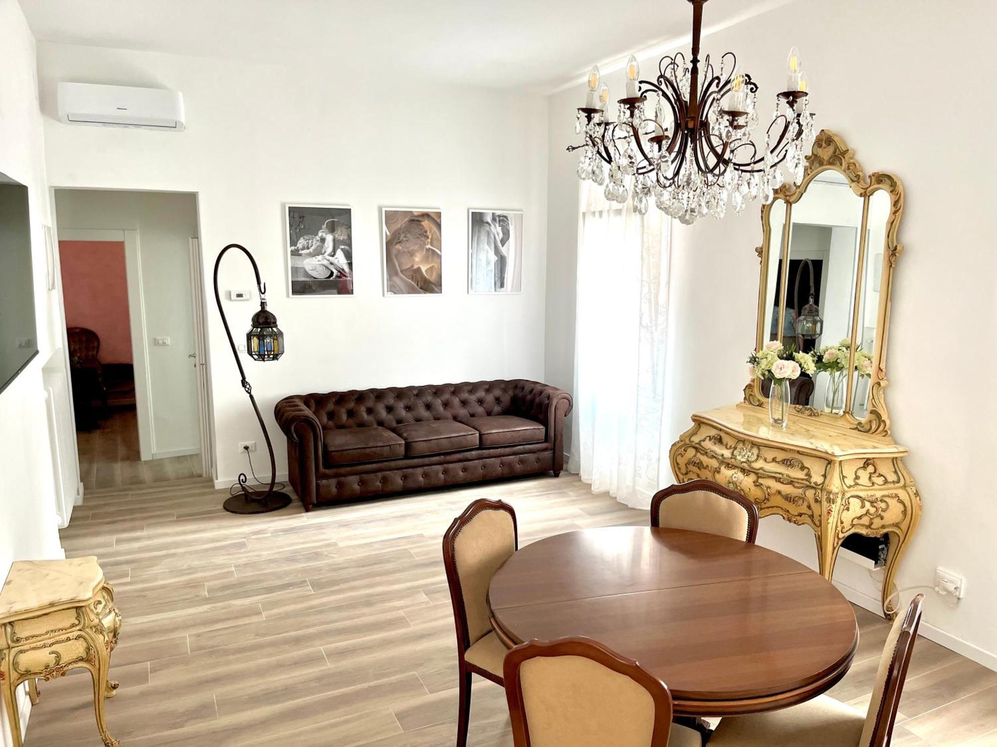 Airoldi Palace Apartment Чоджия Екстериор снимка