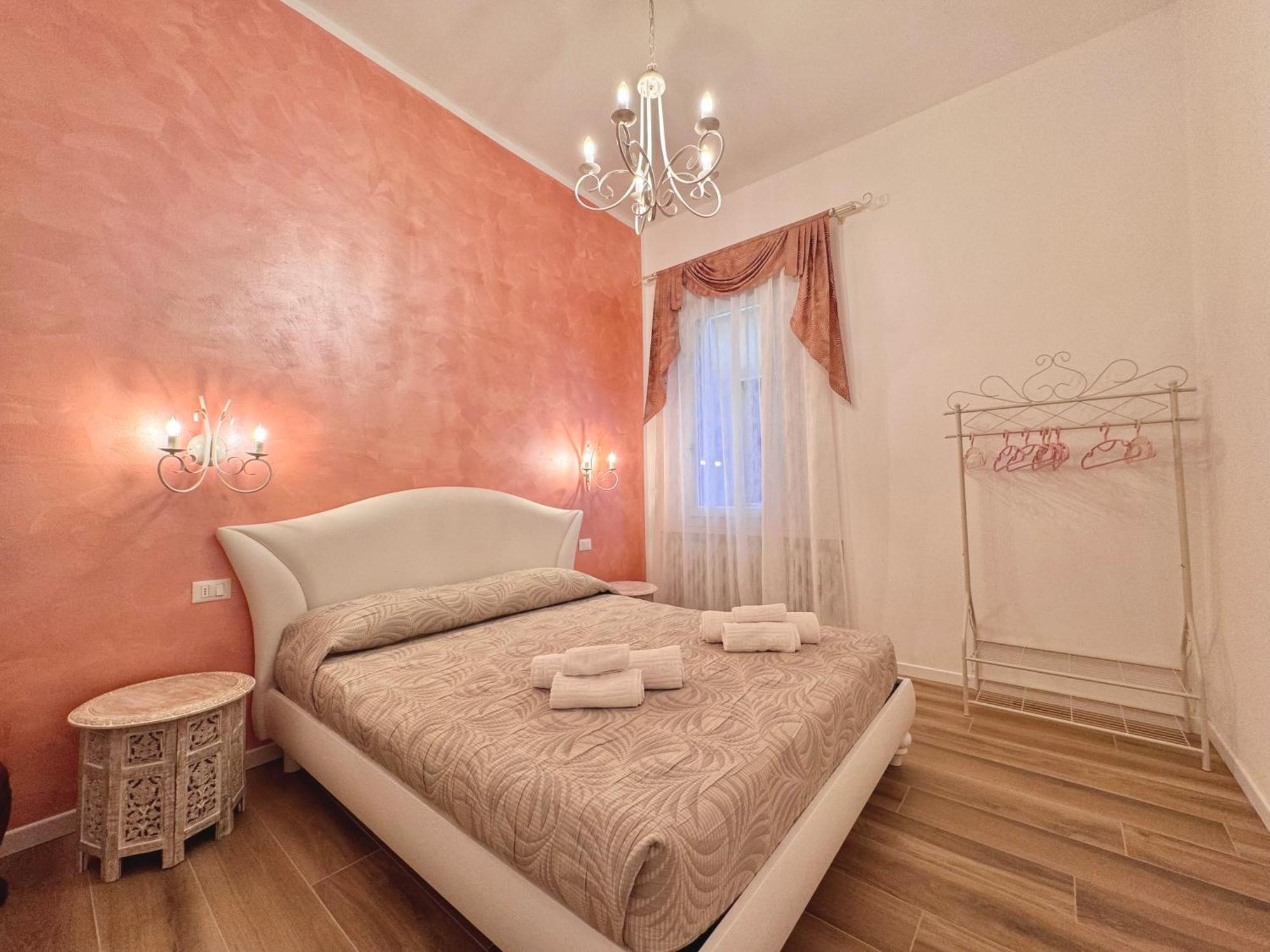 Airoldi Palace Apartment Чоджия Екстериор снимка